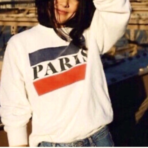 Brandy Melville Paris sweatshirt - Picture 4 of 6